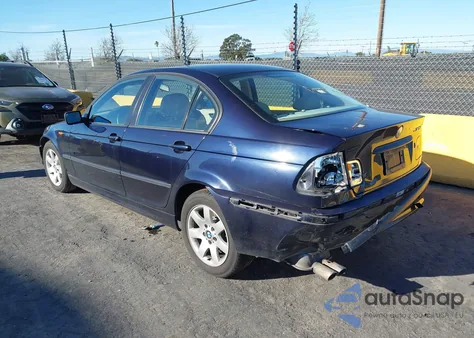 2005 BMW 325I z USA, uszkodzony, nr VIN WBAAZ33445KW76891